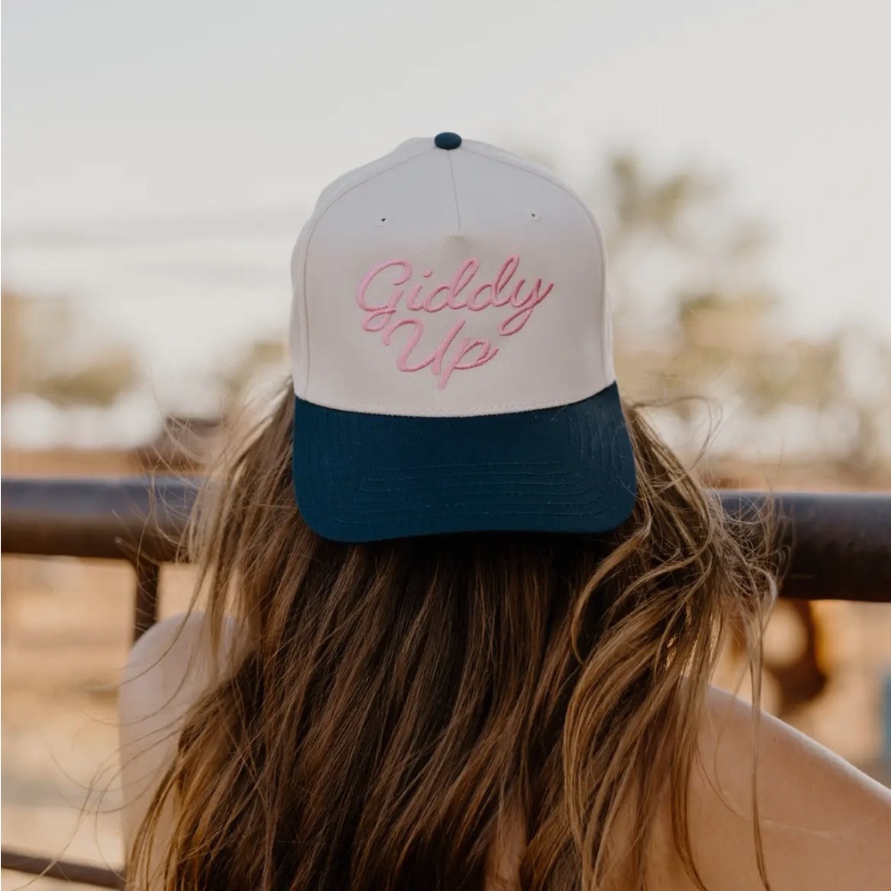 OTTO Natural/Navy/Pink Vintage Trucker - Giddy Up - Picture 2 of 3